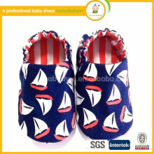 2015 nouvelle usine de haute qualité desigh fourniture directe chaussures de bébé en laine pour bébé